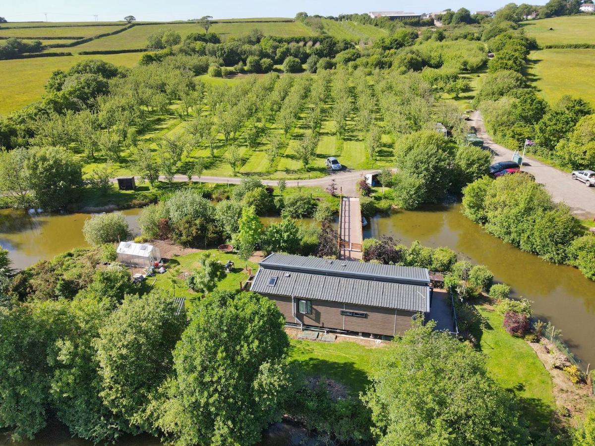 Braeburn Lodge Winkleigh Екстер'єр фото